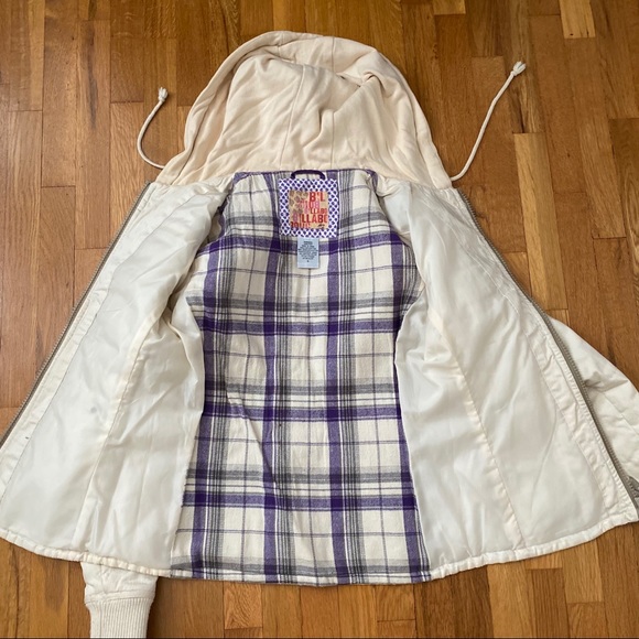 Billabong Hooded Jacket - Picture 8 of 15